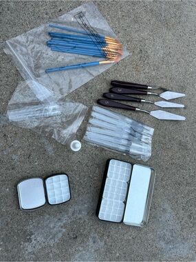 Art supplies